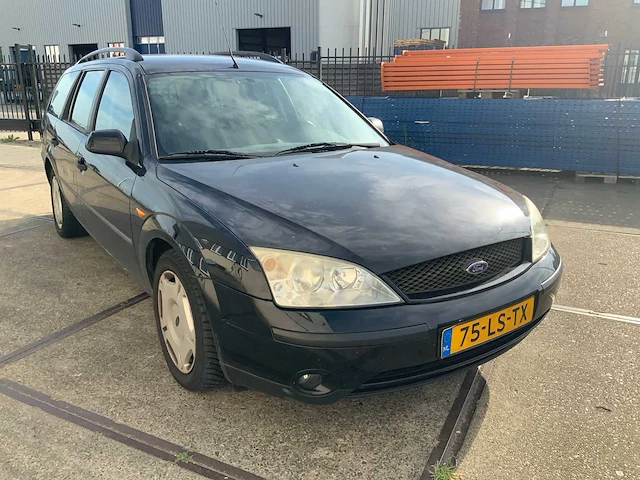 Ford mondeo - 2003 - wagon personenauto - afbeelding 23 van  30