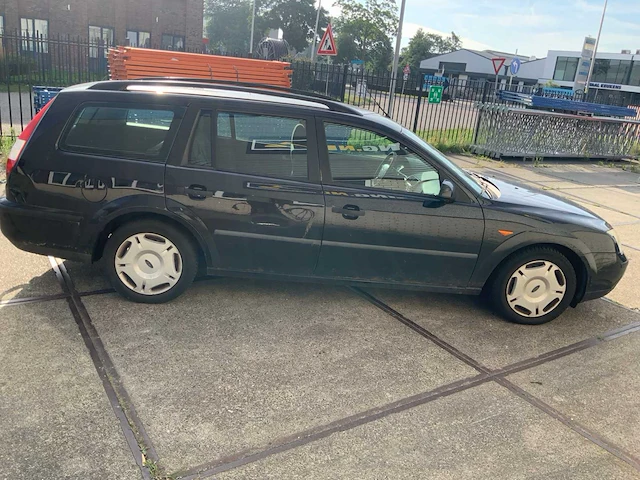 Ford mondeo - 2003 - wagon personenauto - afbeelding 25 van  30