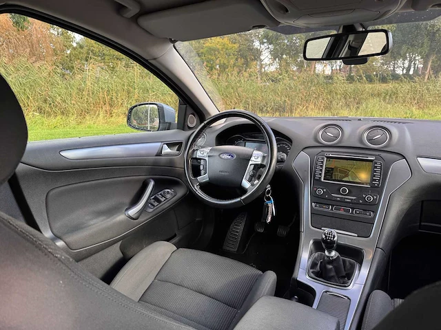 Ford mondeo 1.6 ecob. titanium , ; 00-srj-5 - afbeelding 16 van  18