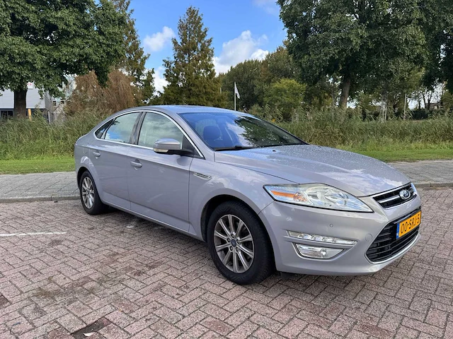 Ford mondeo 1.6 ecob. titanium , ; 00-srj-5 - afbeelding 2 van  18