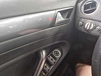 Ford mondeo 1.6 trend business , ; 68-rpz-5 - afbeelding 3 van  19