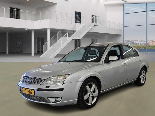 Ford mondeo 2.0 16v platinum, 07-tl-bz - afbeelding 1 van  10