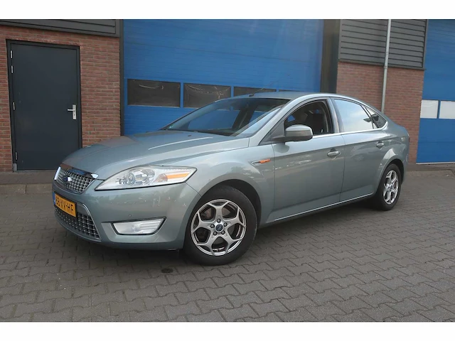 Ford mondeo 2.3-16v titanium, 68-xv-hf - afbeelding 1 van  18