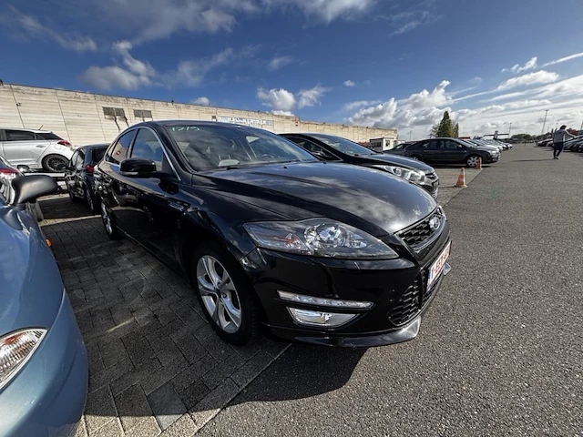 Ford mondeo 5p d 2 0 tdci eco titanium s powershift 163 at,2014 - afbeelding 21 van  27