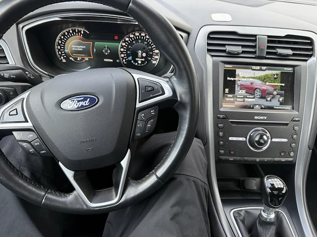 Ford mondeo 5p d,2015 - afbeelding 26 van  26