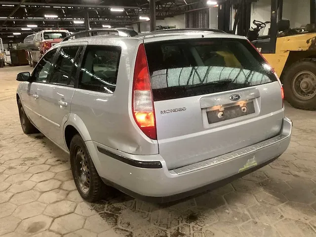Ford mondeo personenauto - afbeelding 11 van  16