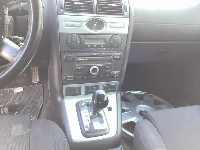 Ford mondeo personenauto - afbeelding 10 van  12