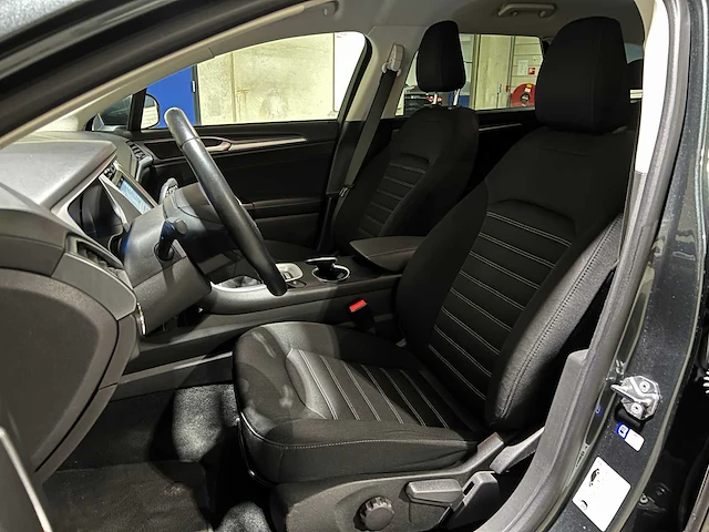 Ford mondeo wagon 1.0 ecoboost trend 125pk 2017, rd-780-g - afbeelding 24 van  39