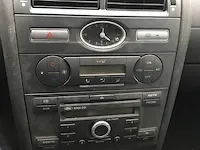 Ford mondeo wagon 1.8 16v ambiente, 47-rb-jf - afbeelding 3 van  16