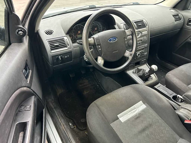 Ford mondeo wagon 1.8-16v champion , 49-sn-pf - afbeelding 10 van  14