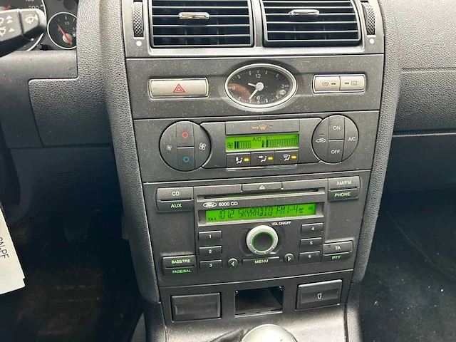 Ford mondeo wagon 1.8-16v champion , 49-sn-pf - afbeelding 2 van  14