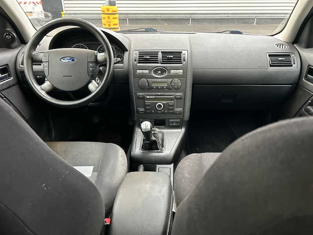 Ford mondeo wagon 1.8-16v champion , 49-sn-pf - afbeelding 3 van  14