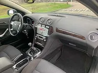 Ford mondeo wagon 2.0 16v ghia, 74-zh-rj - afbeelding 2 van  26