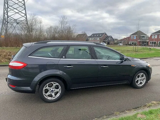 Ford mondeo wagon 2.0 16v ghia, 74-zh-rj - afbeelding 24 van  26