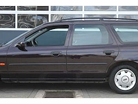 Ford mondeo wagon 2.0-16v ghia | nieuwe apk | 1ste eigenaar | 1997 | rv-rz-68 | - afbeelding 32 van  35