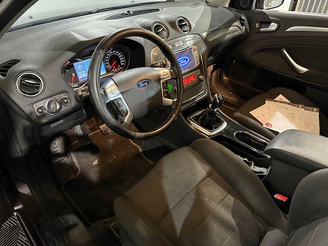 Ford mondeo wagon 2.0-16v limited, 93-lfj-8 - afbeelding 12 van  13