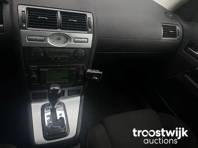 Ford mondeo wagon 2.0 tdci futura automaat, 48-ph-pt - afbeelding 11 van  14