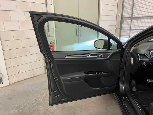 Ford mondeo wagon 2.0 titanium 203pk 2015, ks-646-r - afbeelding 27 van  42