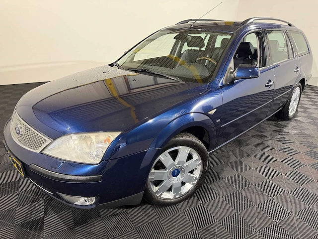 Ford mondeo wagon 2.5 v6 sport, 96-xd-nr - afbeelding 1 van  16