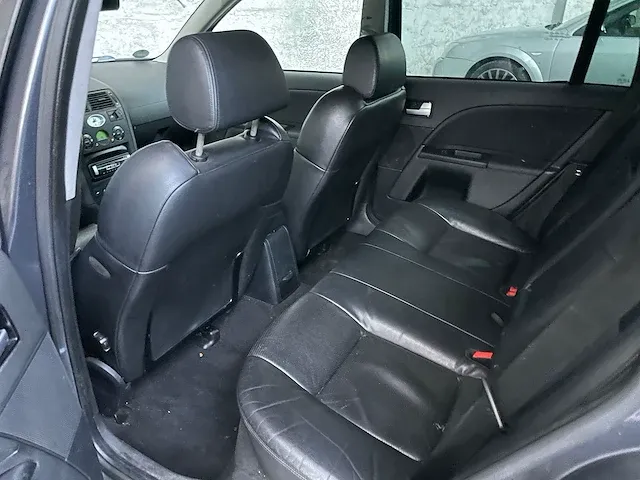 Ford mondeo wagon 3.0 v6 st220226pk 2003, g-399-nh - afbeelding 28 van  40
