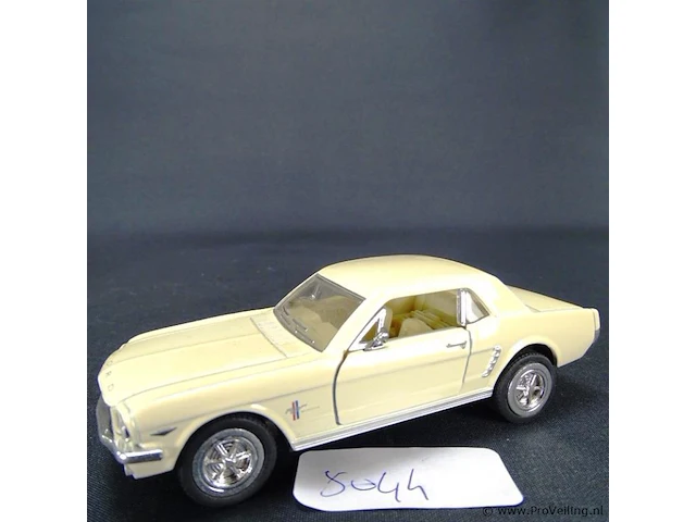 Ford mustang (1964) beige - afbeelding 1 van  5