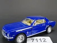 Ford mustang (1964) blauw