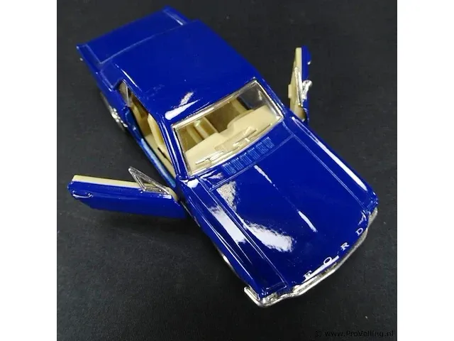 Ford mustang (1964) blauw - afbeelding 5 van  5