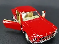 Ford mustang (1964) rood - afbeelding 4 van  5