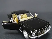 Ford mustang (1964) zwart - afbeelding 4 van  5