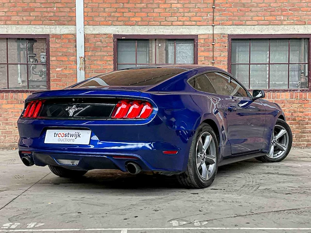 Ford mustang 3.7 v6 300pk 2015 coupé - afbeelding 2 van  36