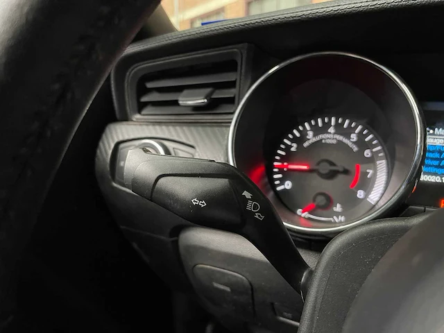 Ford mustang 3.7 v6 300pk 2015 coupé - afbeelding 17 van  36