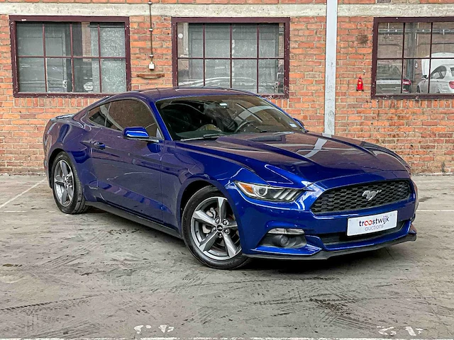 Ford mustang 3.7 v6 300pk 2015 coupé - afbeelding 34 van  36