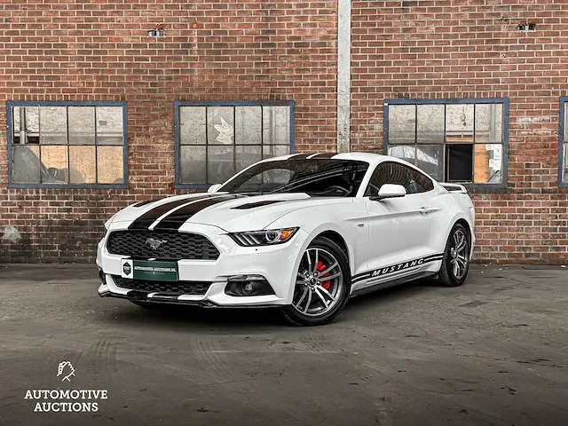 Ford mustang 3.7 v6 300pk 2016 - afbeelding 1 van  67