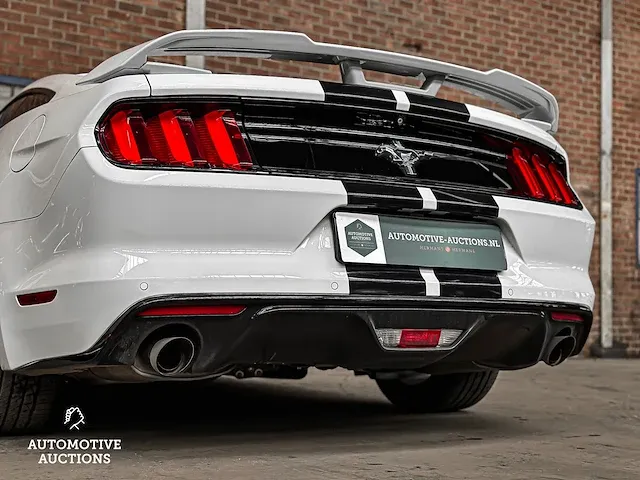 Ford mustang 3.7 v6 300pk 2016 - afbeelding 26 van  67