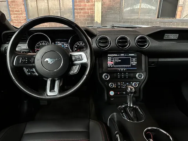 Ford mustang 3.7 v6 300pk 2016 - afbeelding 38 van  67