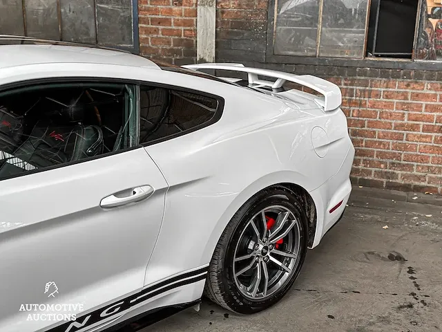 Ford mustang 3.7 v6 300pk 2016 - afbeelding 45 van  67