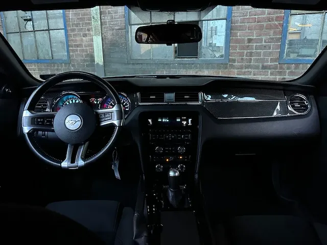 Ford mustang 3.7 v6 305pk 2014, s-226-sj - afbeelding 18 van  46