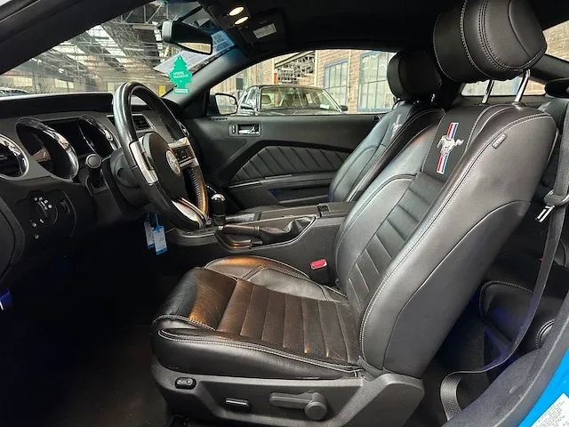 Ford mustang 3.7 v6 309pk 2014, s-079-zj - afbeelding 47 van  60