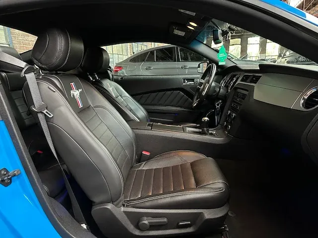 Ford mustang 3.7 v6 309pk 2014, s-079-zj - afbeelding 51 van  60