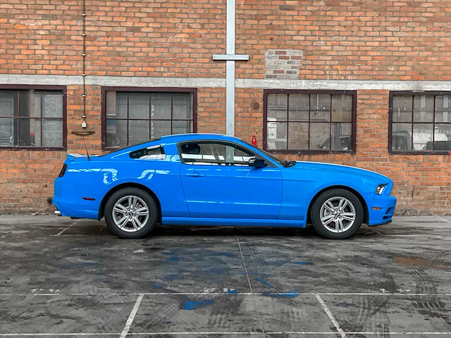 Ford mustang 3.7 v6 309pk 2014, s-079-zj - afbeelding 2 van  45