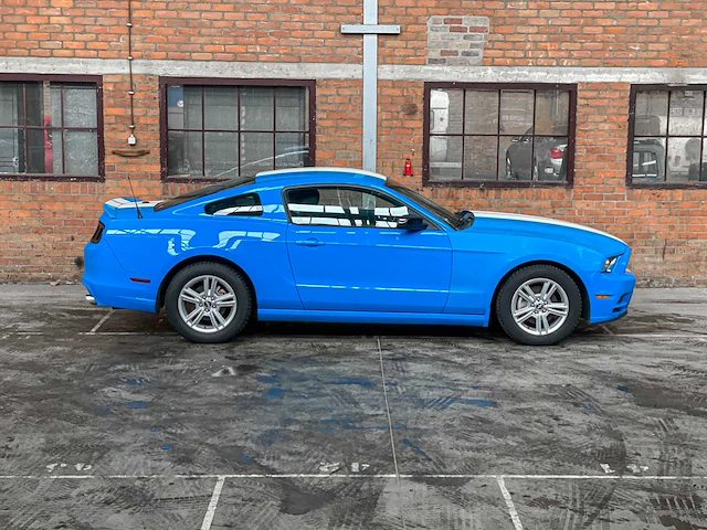 Ford mustang 3.7 v6 309pk 2014, s-079-zj - afbeelding 3 van  45