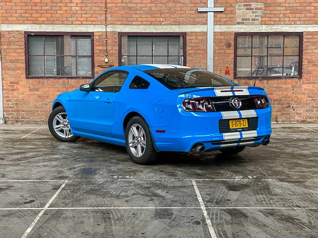 Ford mustang 3.7 v6 309pk 2014, s-079-zj - afbeelding 11 van  45