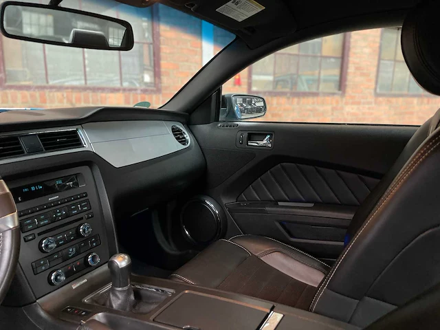 Ford mustang 3.7 v6 309pk 2014, s-079-zj - afbeelding 19 van  45
