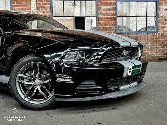 Ford mustang 3.7 v6 309pk 2014, t-141-fv - afbeelding 2 van  44