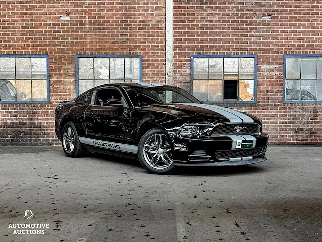Ford mustang 3.7 v6 309pk 2014, t-141-fv - afbeelding 42 van  44