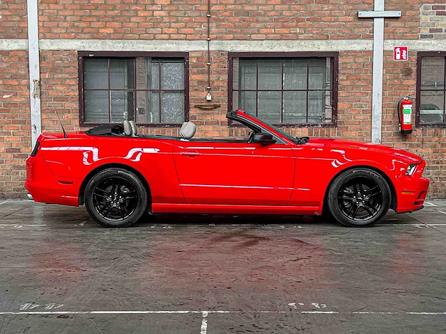 Ford mustang 3.7 v6 310pk 2014 - afbeelding 3 van  39