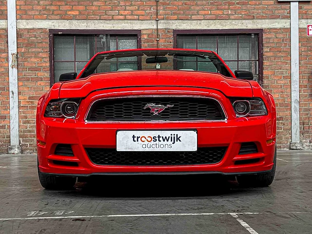 Ford mustang 3.7 v6 310pk 2014 - afbeelding 36 van  39
