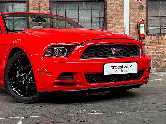 Ford mustang 3.7 v6 310pk 2014 - afbeelding 10 van  39