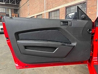 Ford mustang 3.7 v6 310pk 2014 - afbeelding 31 van  39