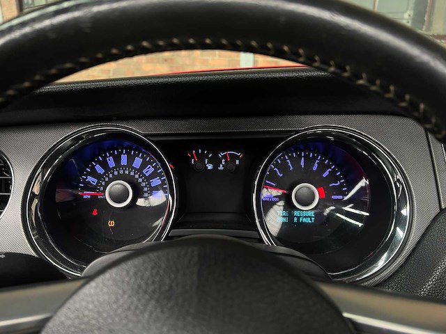 Ford mustang 3.7 v6 310pk 2014 - afbeelding 19 van  39